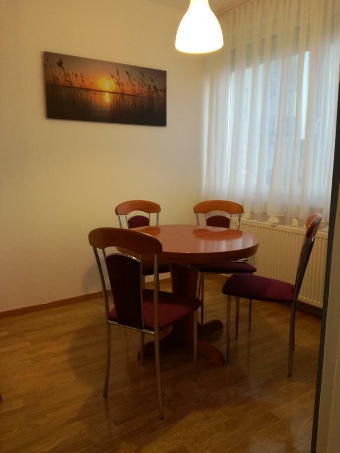 Apartman Ella Apartment Zagreb Exterior photo
